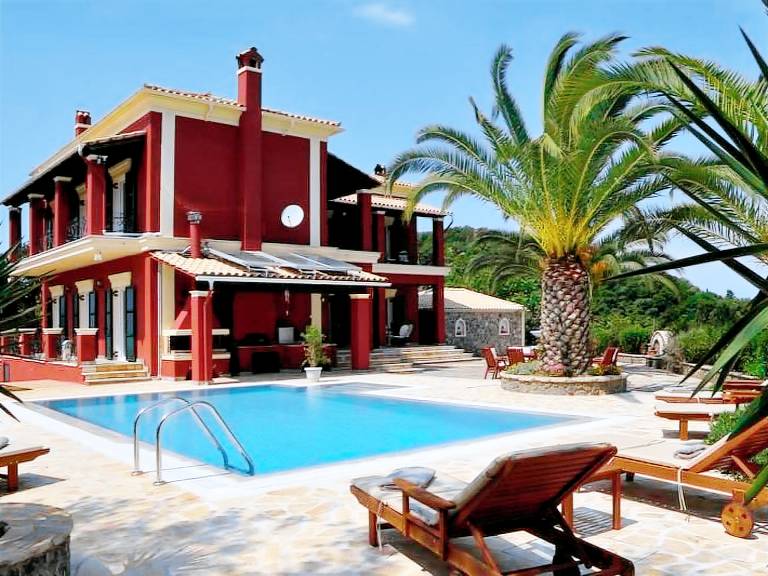 Child-friendly house with garden, barbecue & private pool | Pets allowed — photo 2