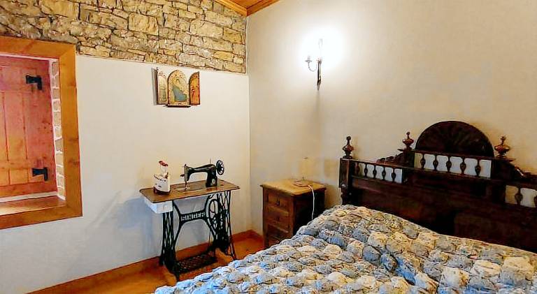 Beautiful house with patio, garden & barbeque | Pets are welcome — photo 2