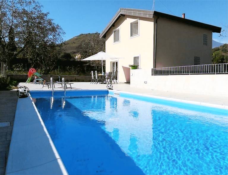 Villa Nicolosi