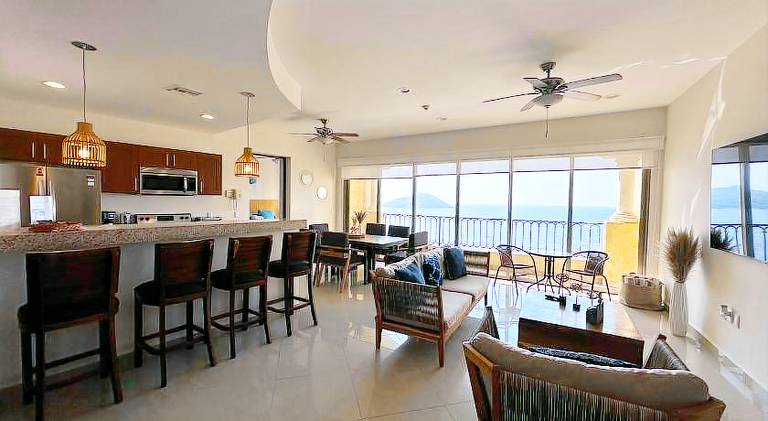 Beautiful apartment with pool & hot tub | Close to the beach | Pet-friendly — photo 4
