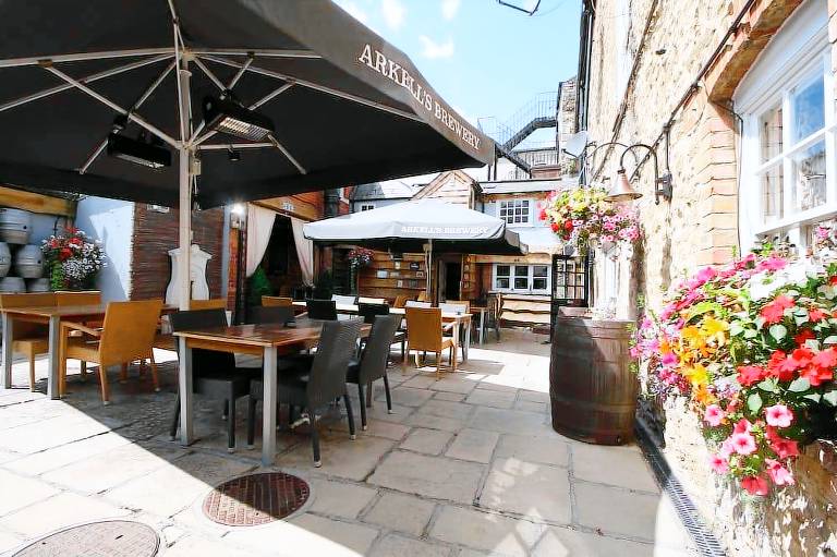 The Saracens Head Hotel
