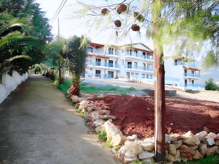 Εξυπηρετούμενο διαμέρισμα Trizonia