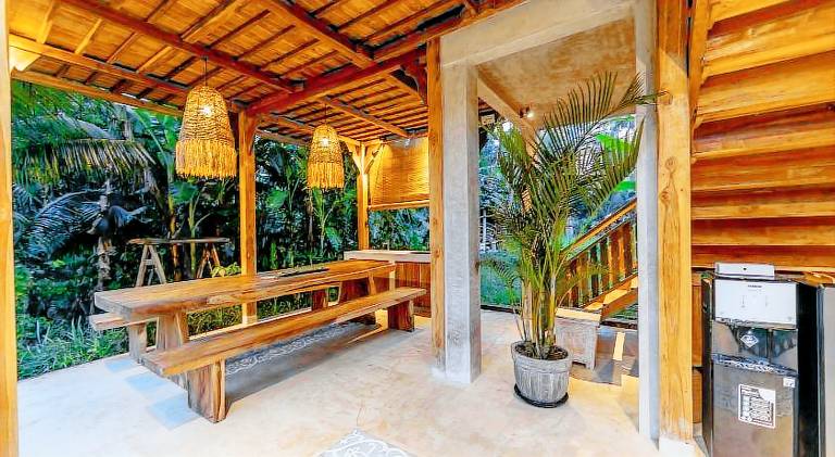 Family-friendly lodge with pool, patio & garden | Perfect for remote work | Pets are welcome — photo 5