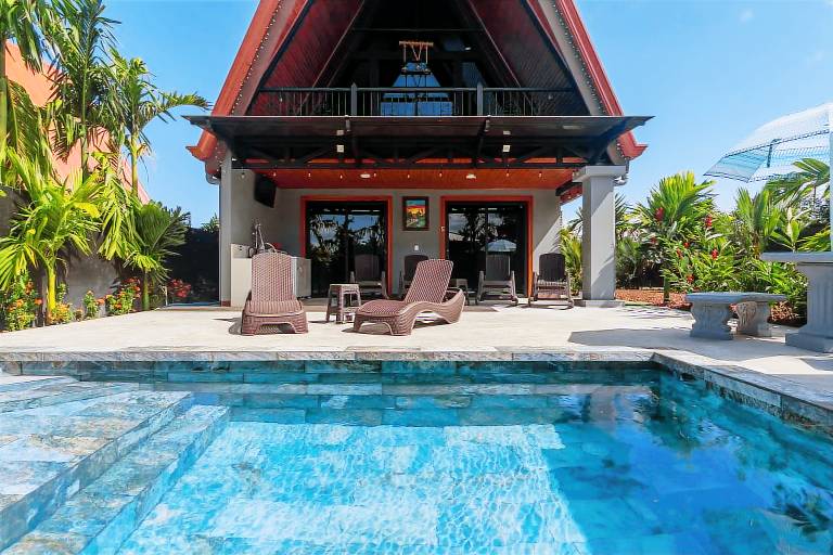 Nayari Poas Farmstay A frame Chalet La Fortuna