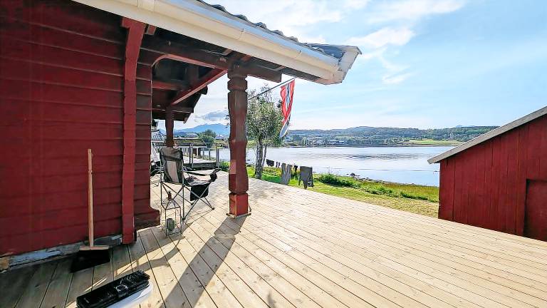 Ferienhaus mit Hund in Kjeldebotn, Nordnorwegen für max. 2 Personen