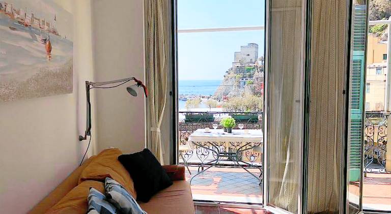 Rental apartment with 2 rooms for 4 persons — photo 2