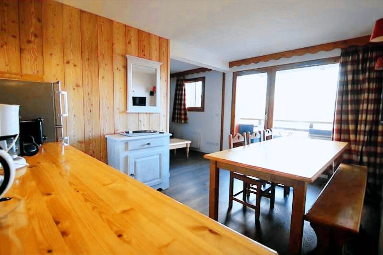 Rental apartment with pool, sauna & terrace in Briançon