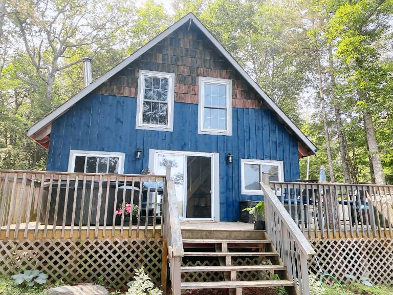 Cottage Lakehurst