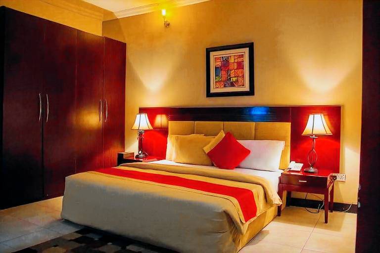 Crystal Court Lekki — photo 2