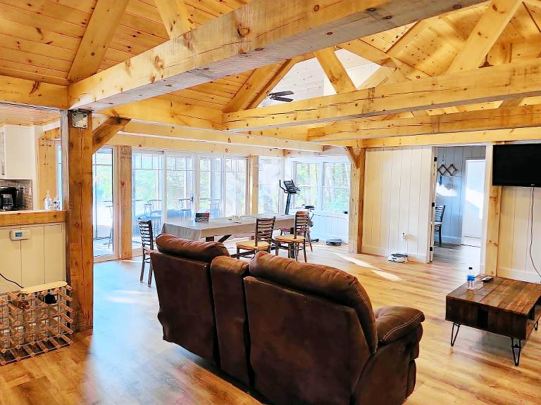 Cabin Baysville
