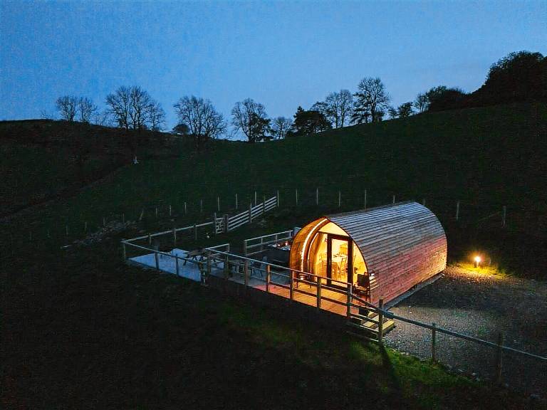 Cabin Llangunllo