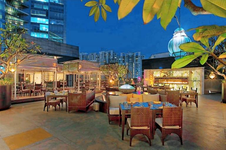 Sheraton Grand Bangalore Hotel at Brigade Gateway