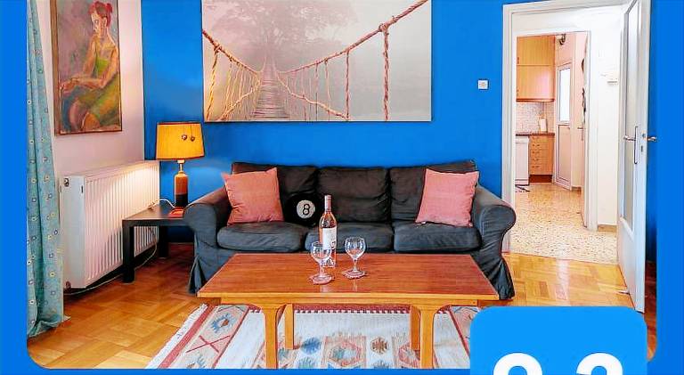Holiday apartment with terrace in Athens