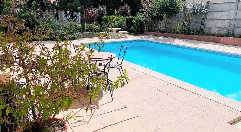 Rental apartment with pool | Pets are welcome — photo 3