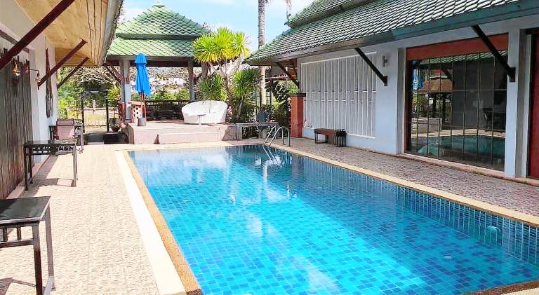 Beautiful villa with pool | Dogs allowed — photo 4