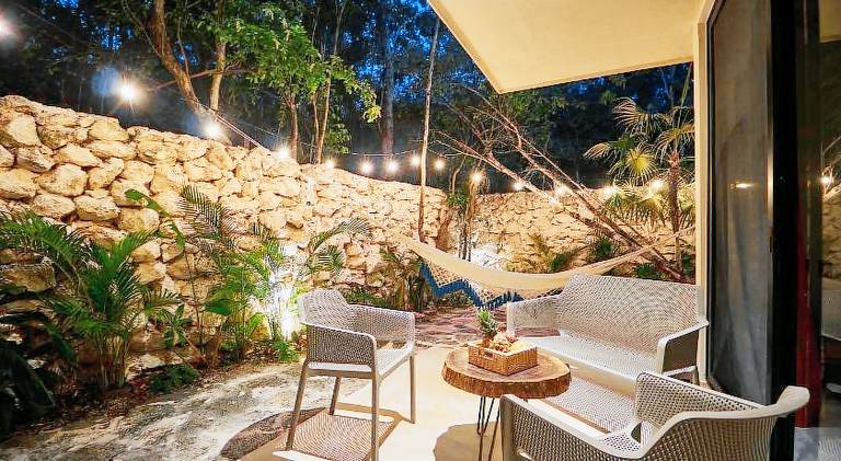 Holiday apartment with pool — photo 4