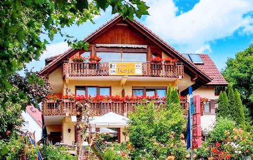 Bed & Breakfast  Allensbach