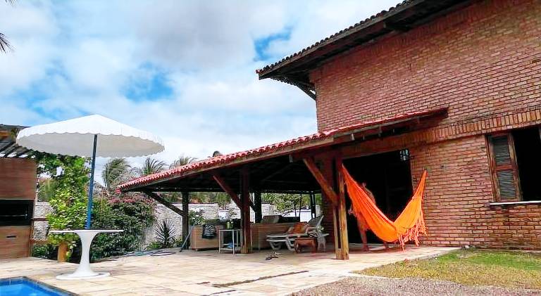 Big vacation home with pool | Pets are welcome — photo 3