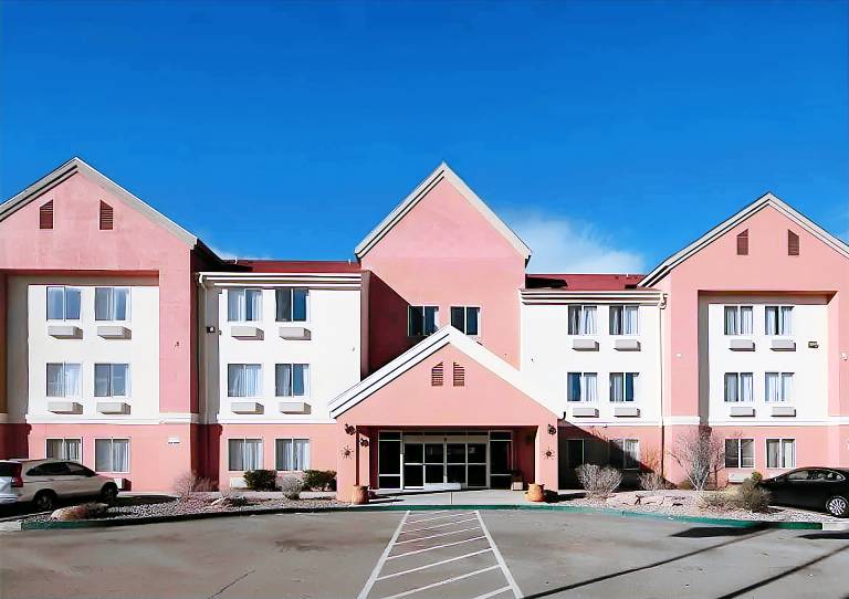 Baymont by Wyndham Albuquerque Airport