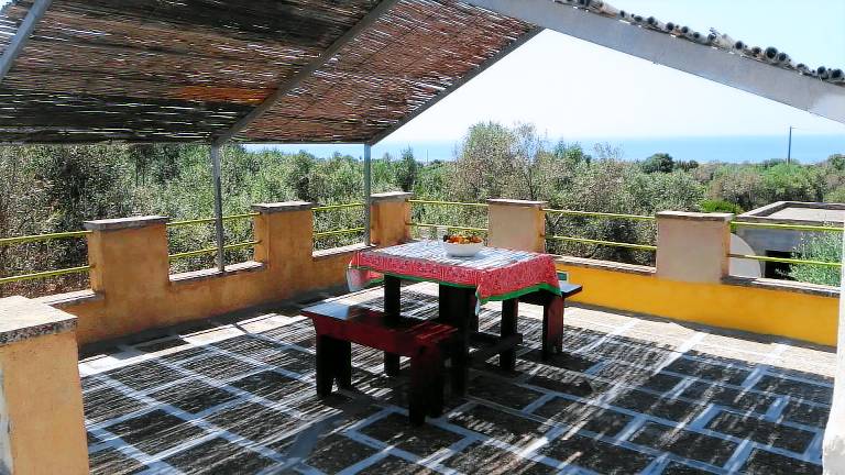 Children-friendly villa with barbeque, yard & patio | Panoramic view | Pets allowed — photo 4