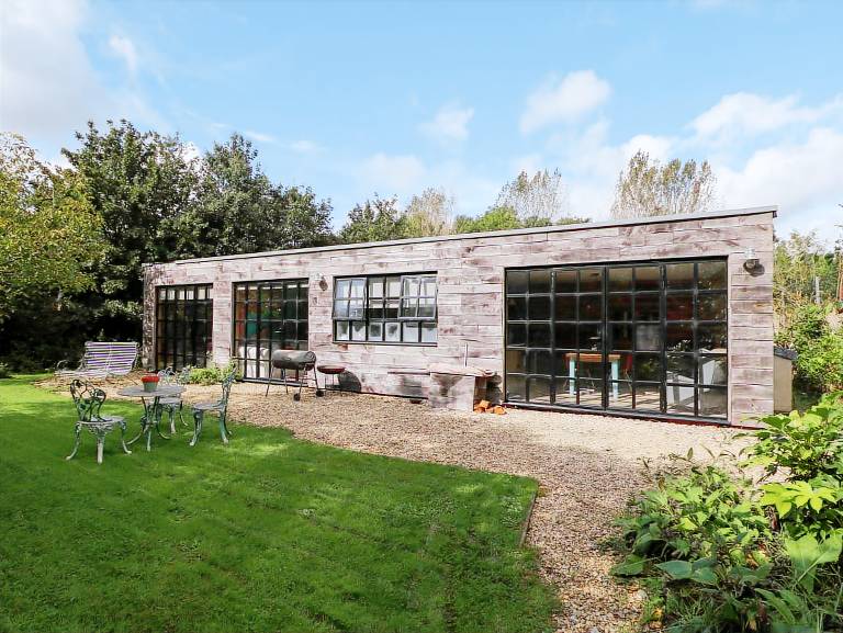 Cottage  South Cerney