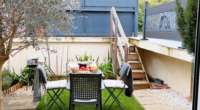 Villa with garden, barbecue & terrace — photo 4