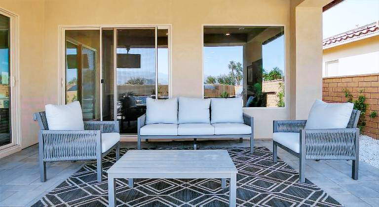 House with barbecue, patio & private pool — photo 4