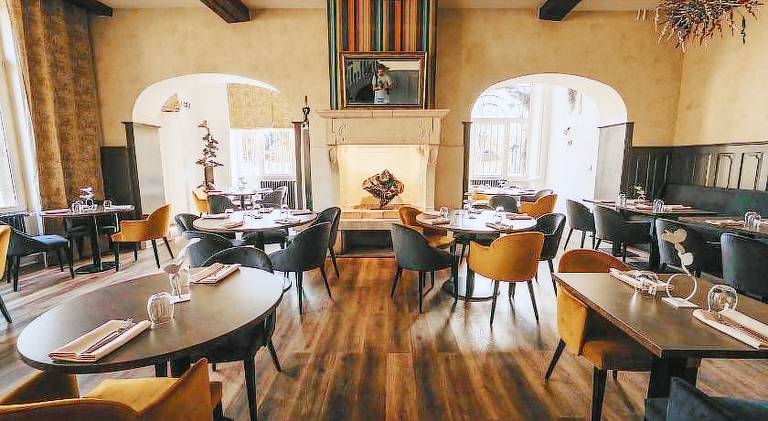 Logis Hotels Chateau de La Barge — photo 2