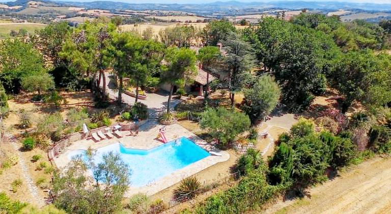Spacious villa with pool | Pet-friendly — photo 2