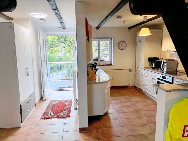 Family-friendly spacious apartment with barbecue | Pets allowed — photo 4