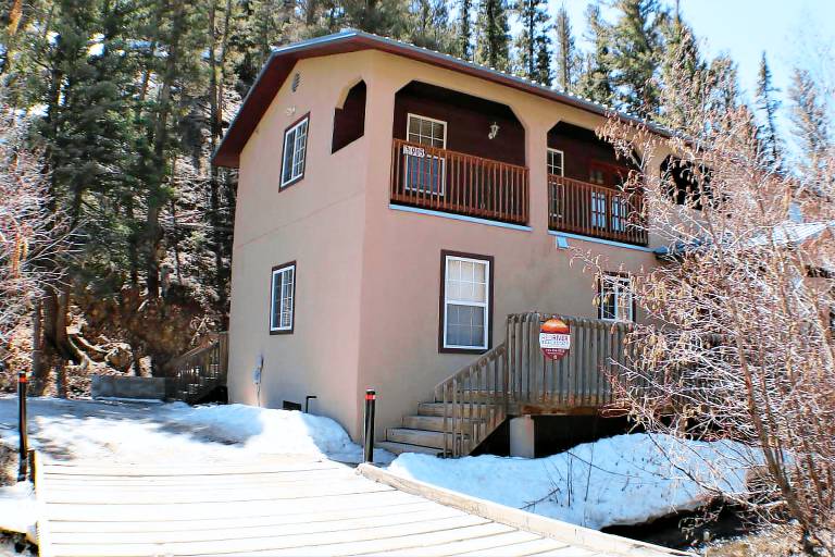 House Red River