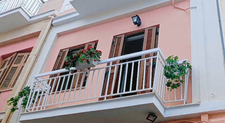 Rental apartment | Close to the beach | Pets are welcome in Aegina