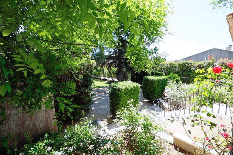 Family-friendly charming villa with garden, private pool & barbeque | Pet-friendly — photo 4