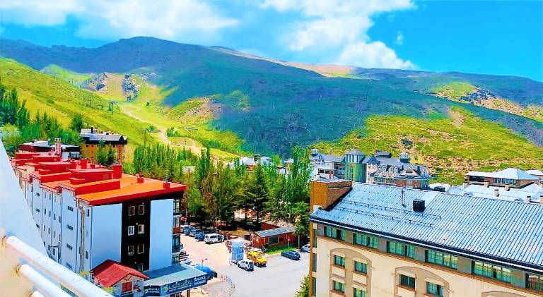 Apartment | Ski nearby | Pet-friendly in Monachil