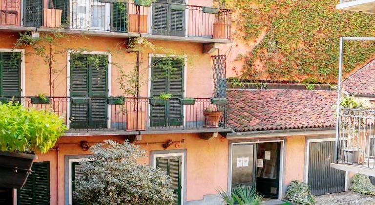 Corte sul Po – Appartamento con 2 camere Centro Torino Balcone romantico — photo 3