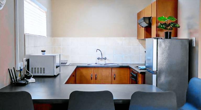 Holiday apartment with garden, barbecue & patio — photo 2