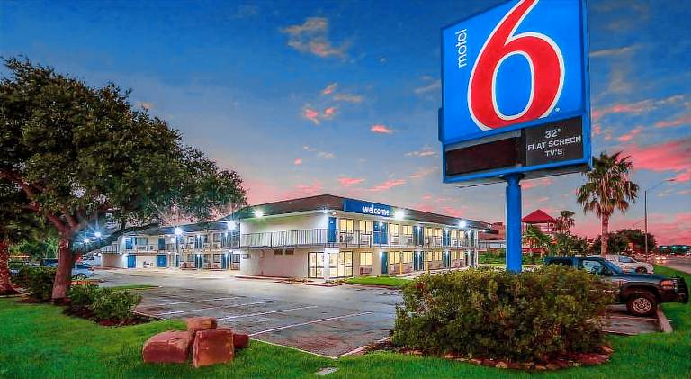 Motel 6 College Station, TX - Bryan — photo 5