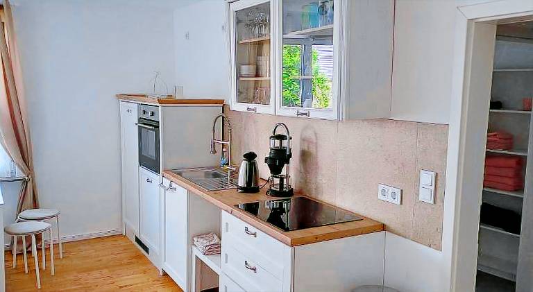 Apartment with 1 room for 4 persons — photo 3