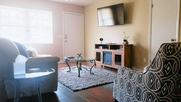 Hinesville Vacation Rentals From $59 