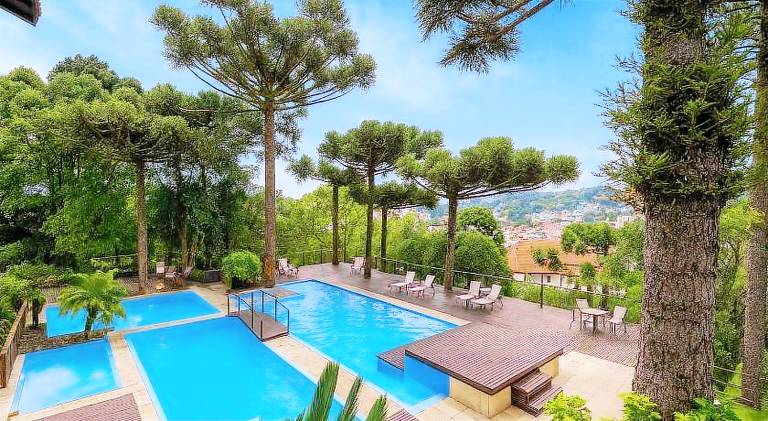 Serviced apartment with sauna, pool & yard — photo 4