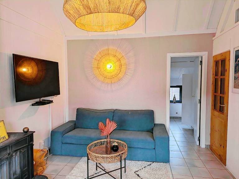 Fully equipped beautiful house with terrace, heated pool & grill | Dogs allowed — photo 5