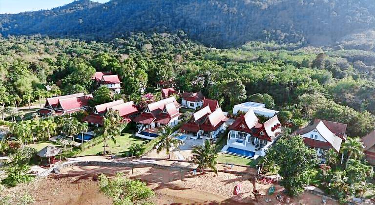 Gardenia Oceanfront Villa — photo 4