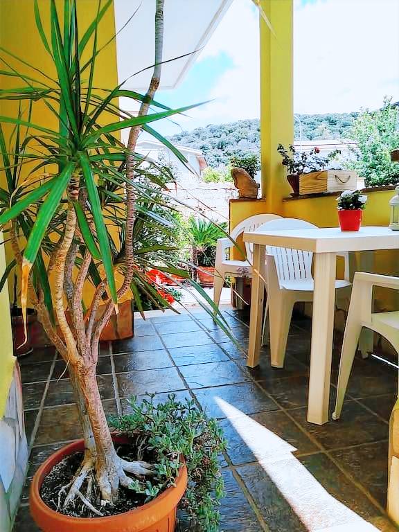 Bed and breakfast  Villamassargia