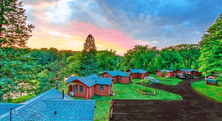 Edgewater Resort in Iron Mountain, MI