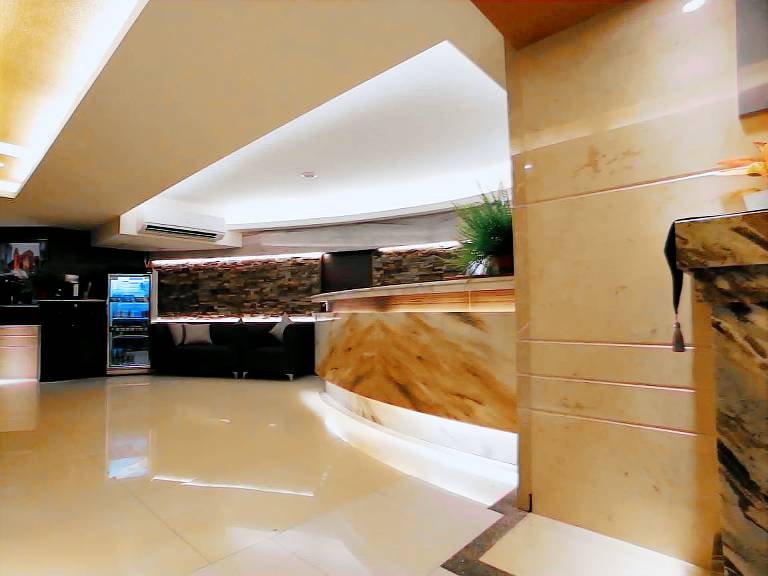 Michelle Hotel — photo 2