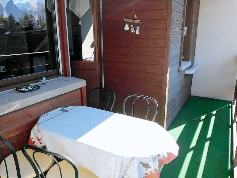 Resort center, 3rd floor, balcony, tv, ski locker, 28m², Samoëns — photo 2