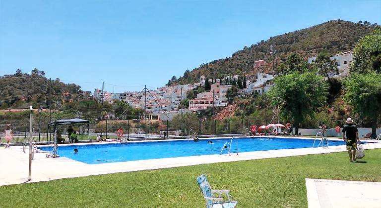 Fully equipped pleasant house with terrace | Good for workation | Pet-friendly — photo 2