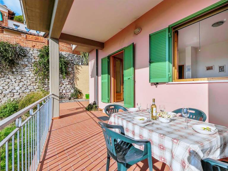 Holiday apartment with grill, patio & garden | Sea view — photo 4