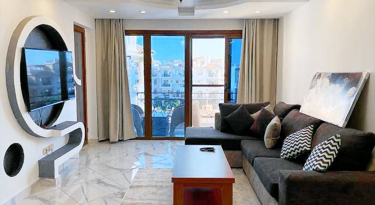 Rental apartment with pool — photo 2