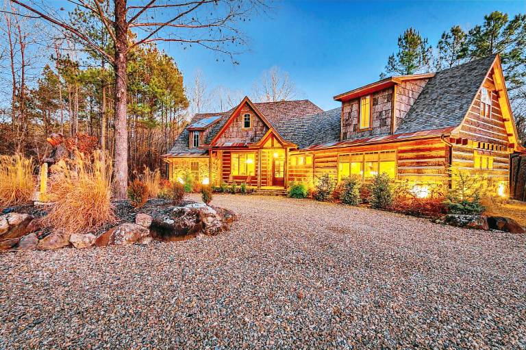 Cabin Broken Bow